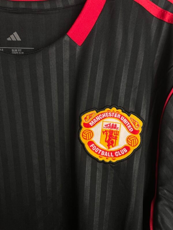 Manchester United Vintage Black 25/26