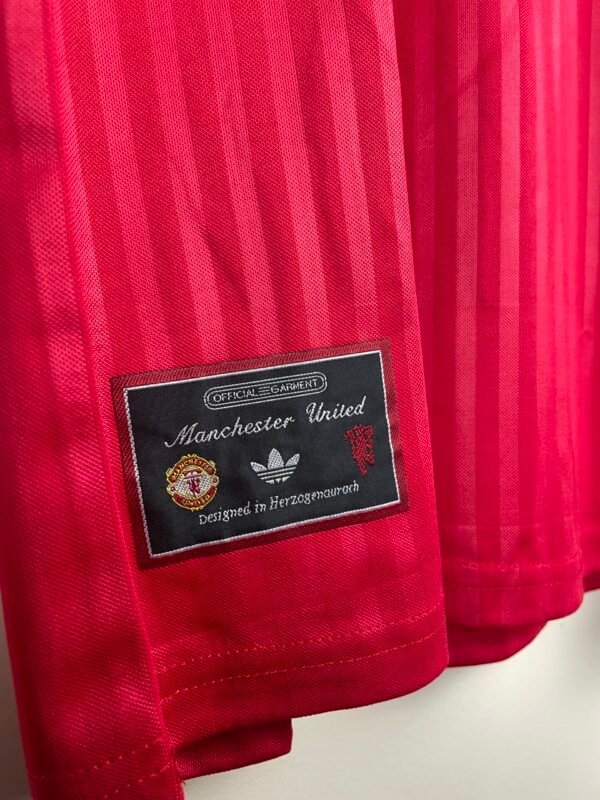 Manchester United Vintage Red 25/26