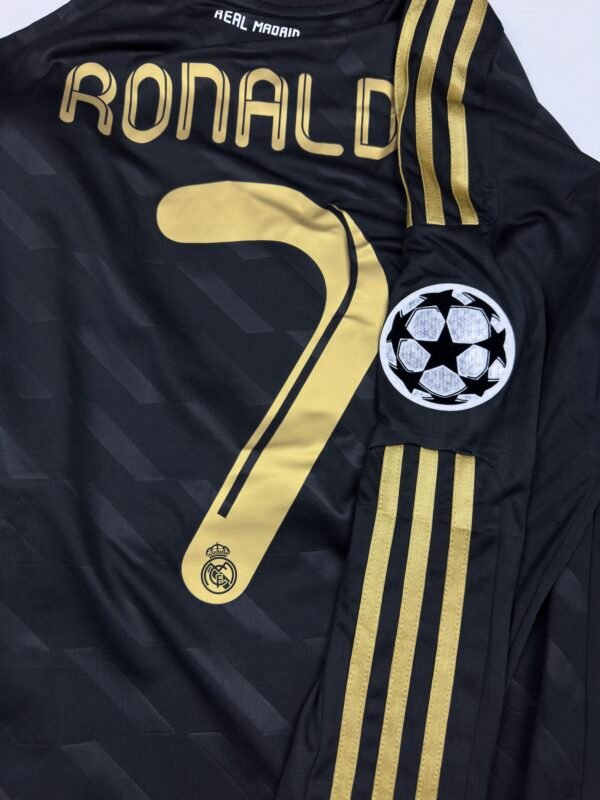 Real Madrid Alternativo 2011/12 - "RONALDO 7" - Manga Comprida