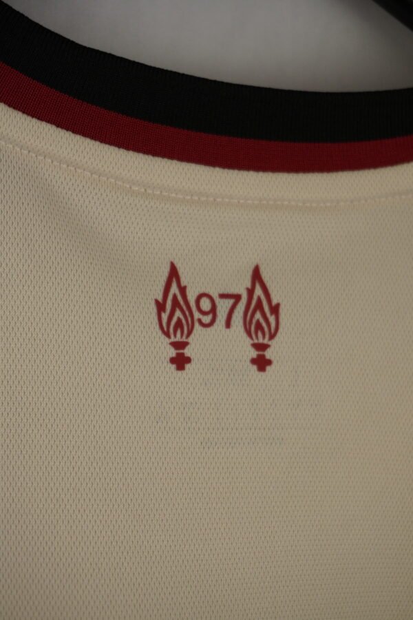 DSC00107 Liverpool Alternativo 25/26